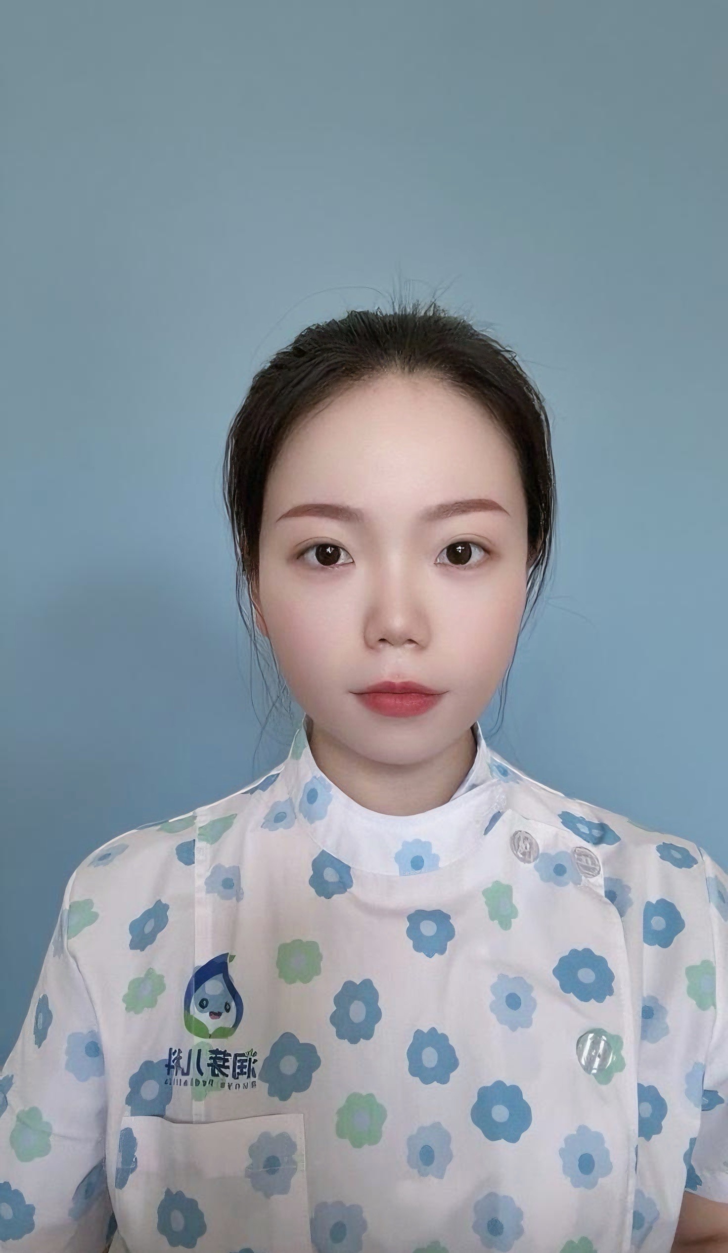 杨楠护士